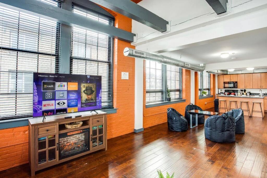 로체스터 Centric Modern Loft W/ King Beds & Smart Gametable 빌라 외부 사진