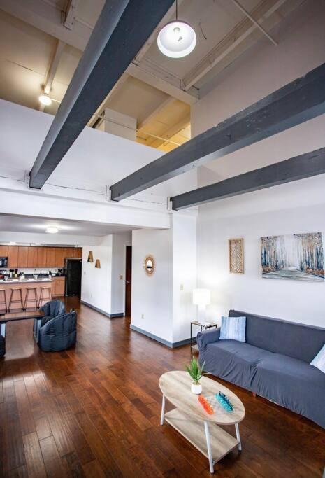 로체스터 Centric Modern Loft W/ King Beds & Smart Gametable 빌라 외부 사진