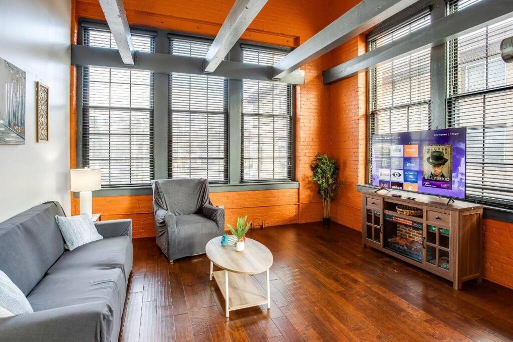 로체스터 Centric Modern Loft W/ King Beds & Smart Gametable 빌라 외부 사진